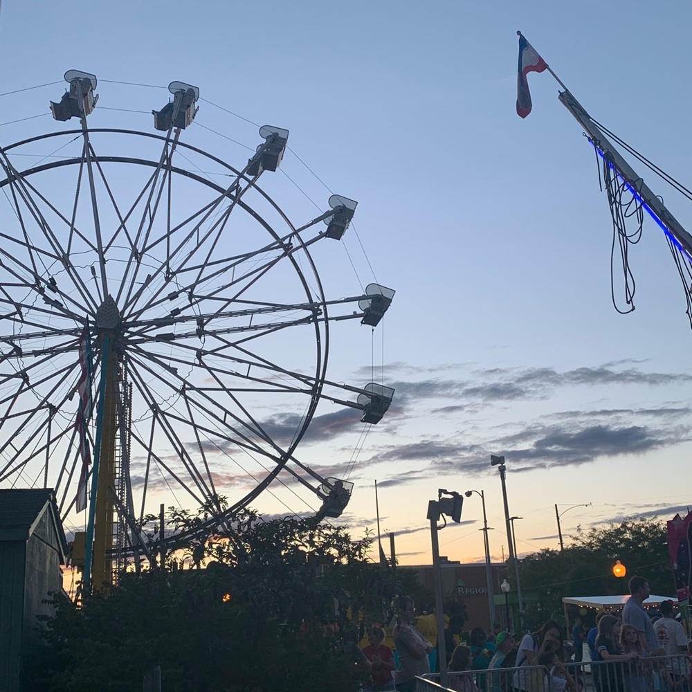 Meet your Posher, Leah